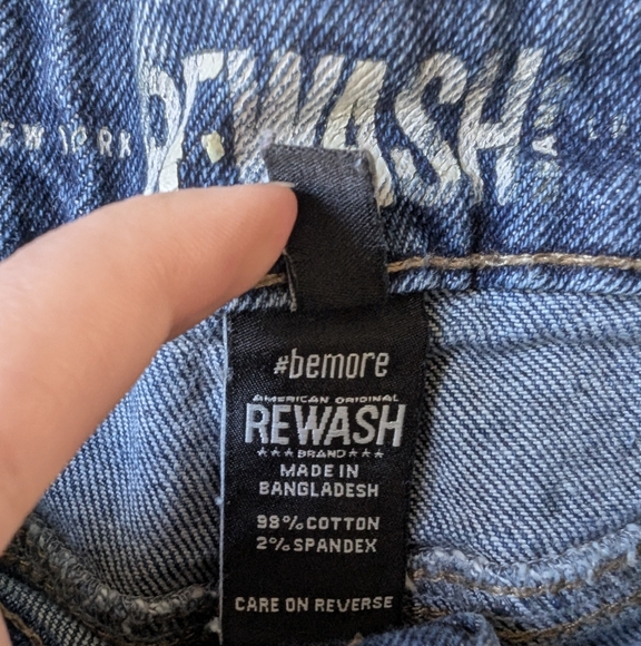 Rewash High Rise Ripped Straight Leg Jeans Size 28 US 7 - Picture 4 of 7